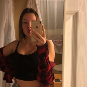 Meet your Posher, Mya